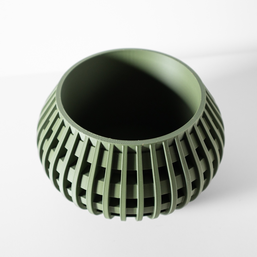 Usio Planter