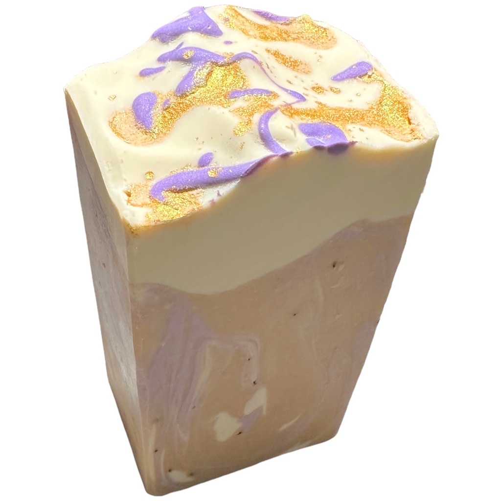 [806047] Lavender Latte Handmade Artisan Soap (Full Size Bar (6oz - 7oz))