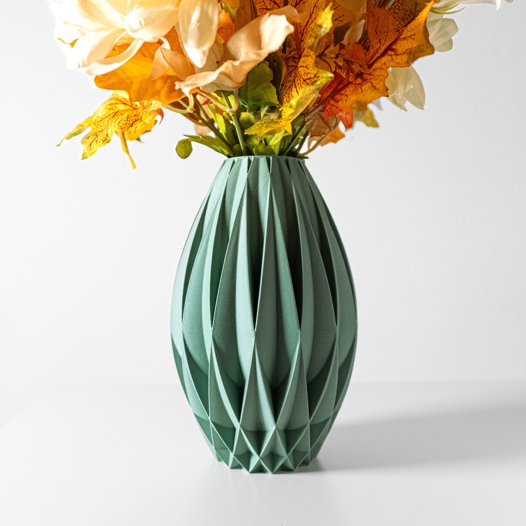 Kivra Vase